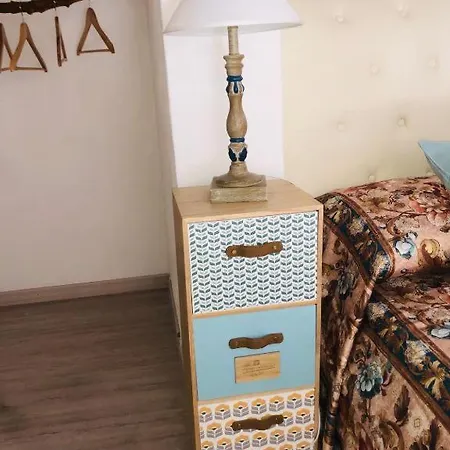 A La Petite Maison